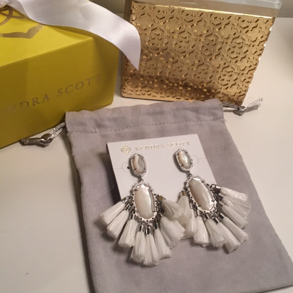 Jewelry - Kendra Scott Kristen Ivory Mop Earrings
